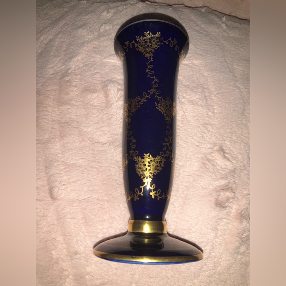 Elegant blue and Gold Vase Set - Picture 6 of 7